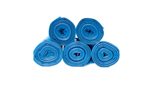 Blauwe afvalzakken